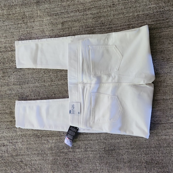 NWT Old Navy Jeans - Picture 3 of 6